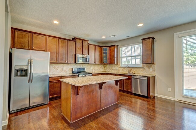 Building Photo - 2024 Middleton Farm Dr