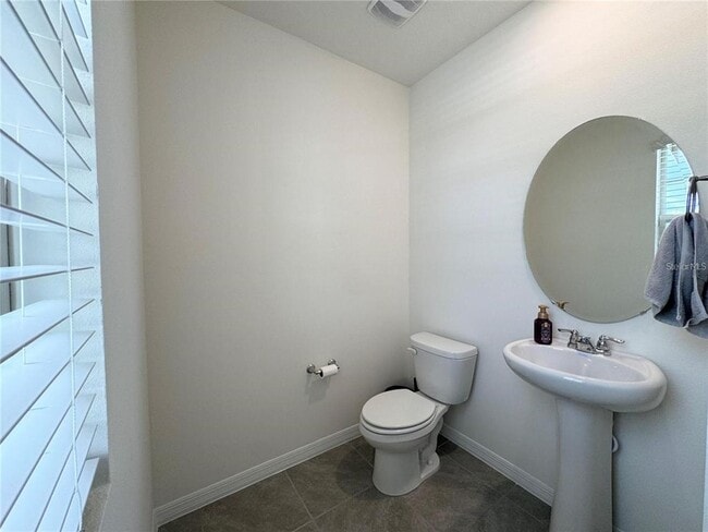 Building Photo - 2095 King Ranch St