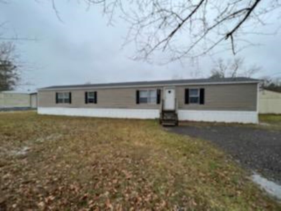 212 Rustic Ln, Lumberton, TX 77657 House for Rent in Lumberton, TX