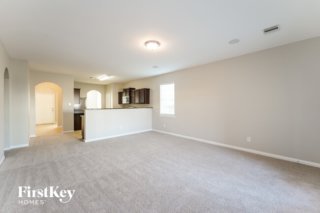 Building Photo - 5026 Manor Stone Ln
