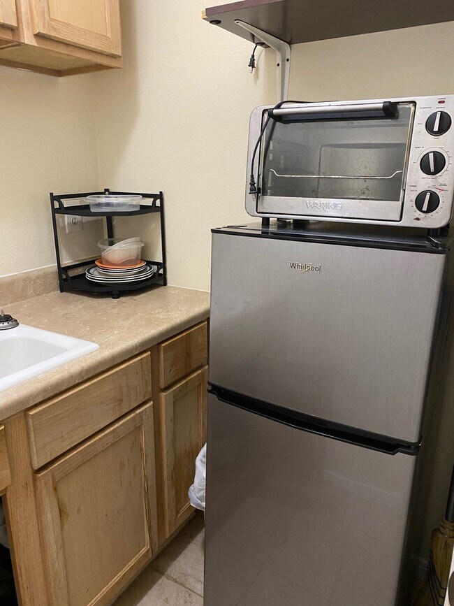 Foto del edificio - 1406 W April Villa