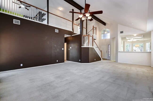 Building Photo - 8706 Redwood Bend