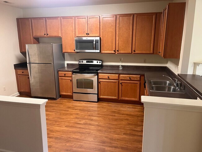 Foto del edificio - Beautiful Townhouse