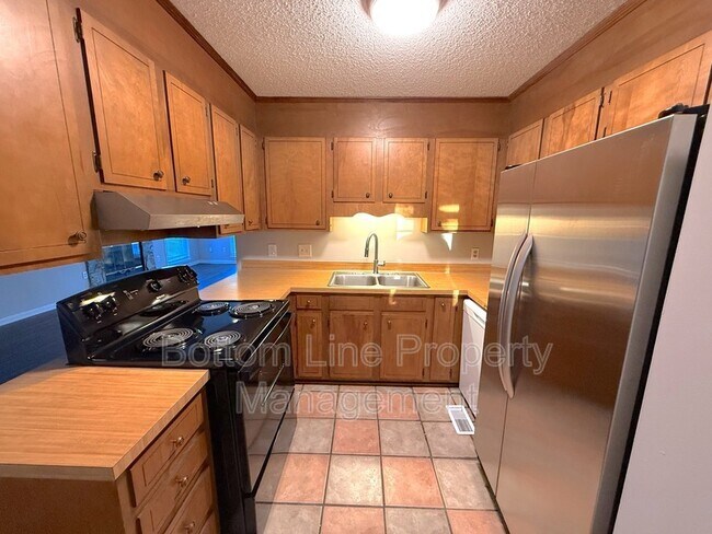 Building Photo - 8105 Chrisbry Ln