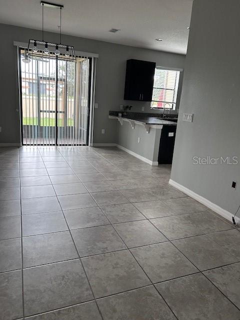 Foto del edificio - 2406 Seven Oaks Dr