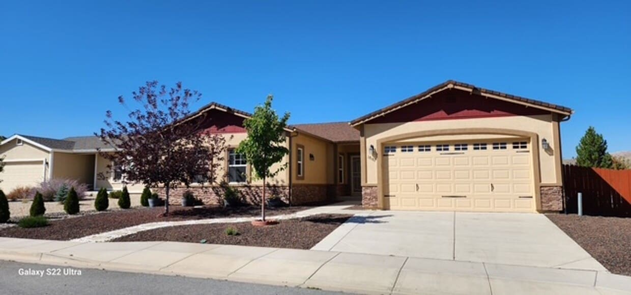 Primary Photo - Cold Springs Stunner - Immaculate Newer Home