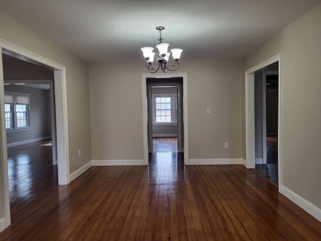 Foto del edificio - 2 bedroom farm house