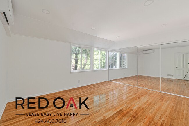 Foto del edificio - 9725 W Olympic Blvd