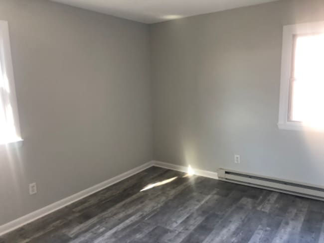 Building Photo - 15 Fordyce Ct