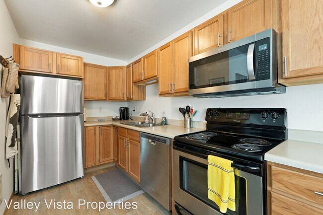 Building Photo - 2 br, 1.5 bath House - 431 2nd Ave W