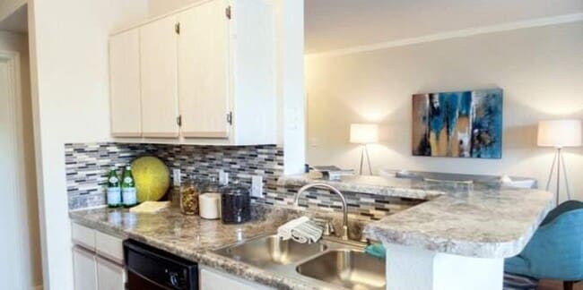 Building Photo - 2 bedroom in Stafford TX 77477