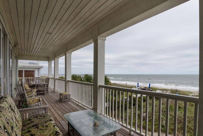 Foto del edificio - 18 Sandpiper St