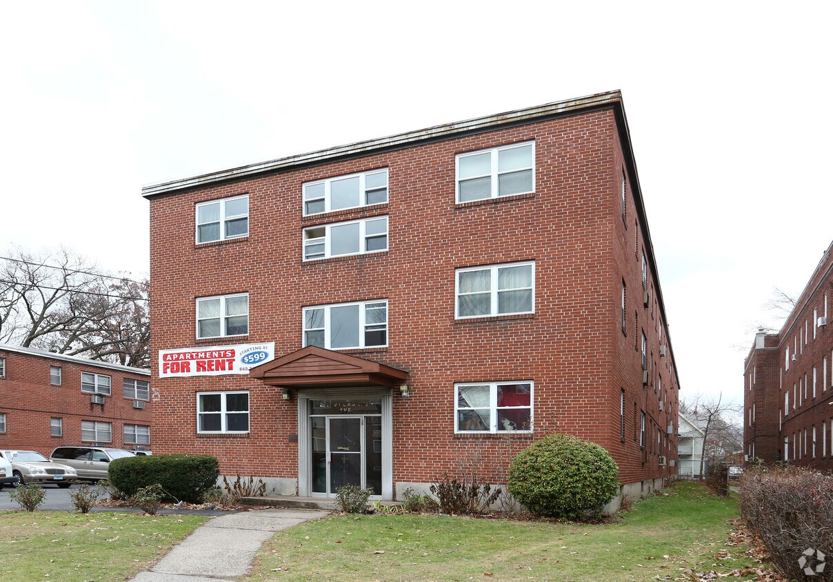 Building Photo - 21 Evergreen Ave