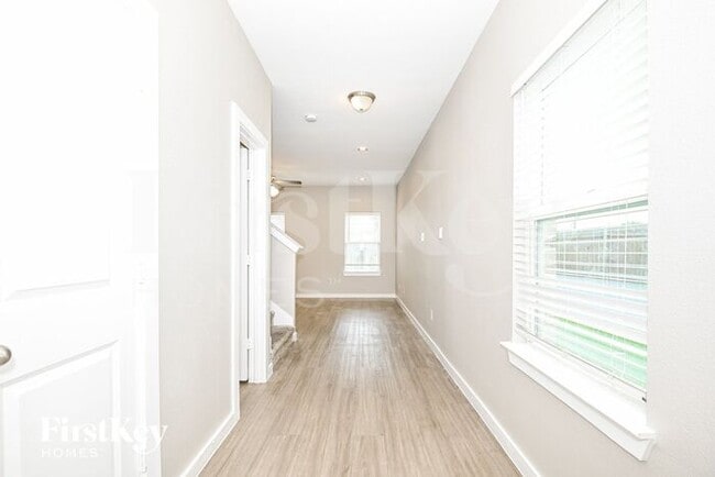 Building Photo - 9935 Rio Doso Dr