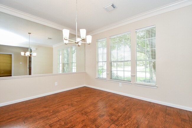 Building Photo - 5322 Pebble Way Ln