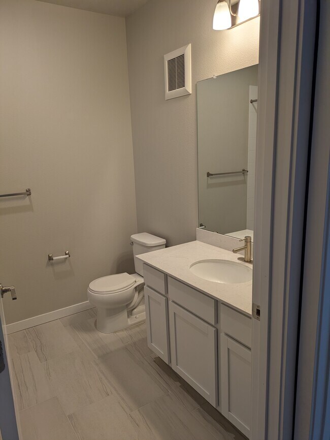 Building Photo - 9287 Twenty Mile Rd