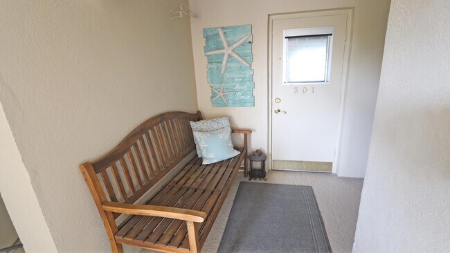 Foto del edificio - 147 Bluff View Dr