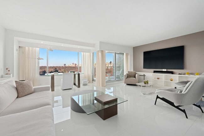Photo - 116 Central Park S Apartment