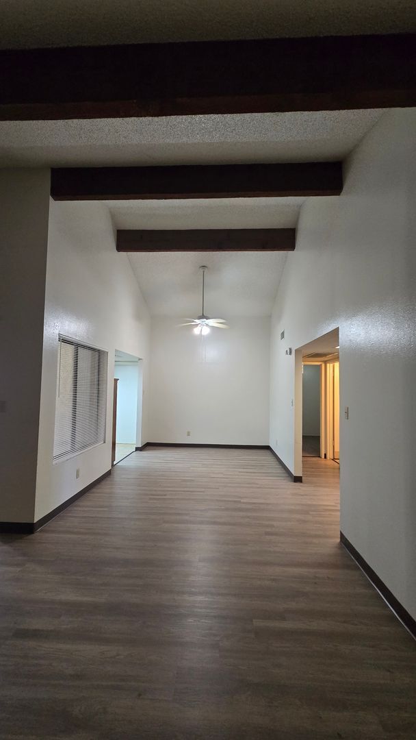 Foto del edificio - 817 Quail Ln