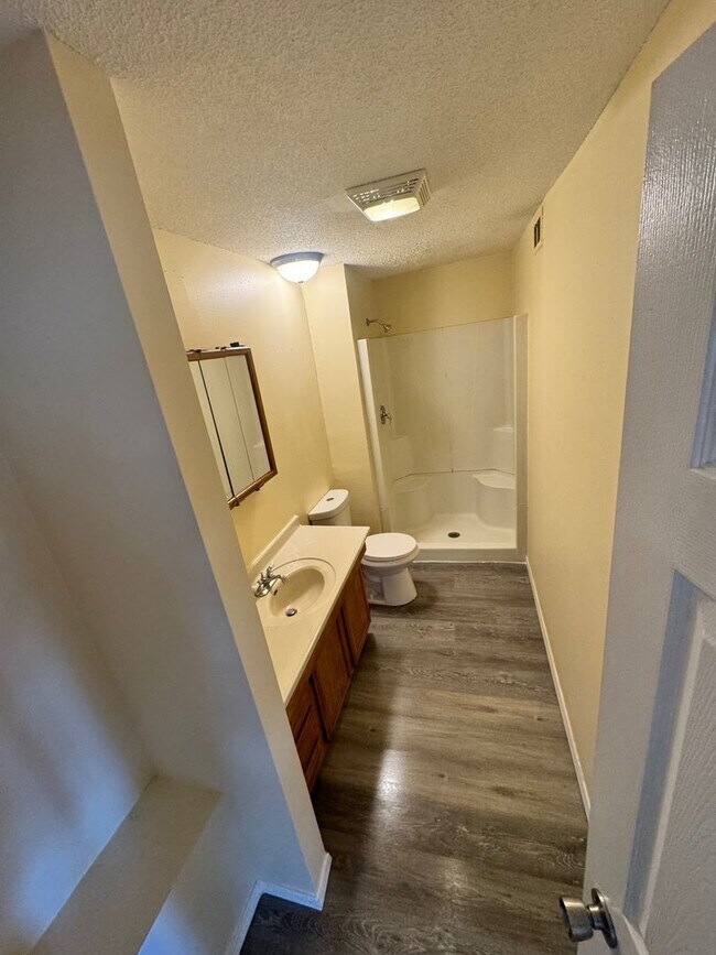 Foto del edificio - 1119-1121 Crosby St