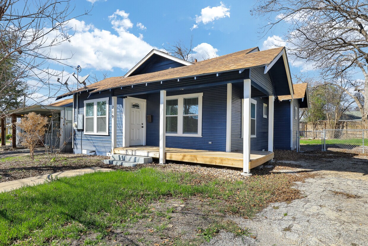 719 W Elsmere Pl, San Antonio, TX 78212 House Rental in San Antonio