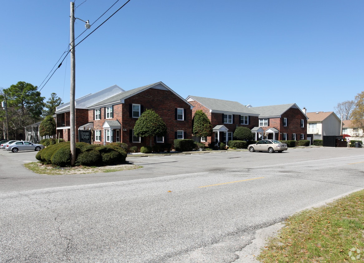 Building Photo - Ocean Ridge