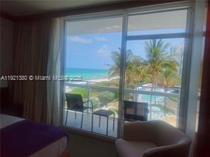 Foto del edificio - 6801 Collins Ave