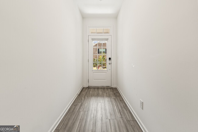 Building Photo - 892 Edwin Ln