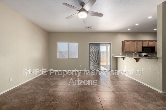 Foto del edificio - 7048 W Lincoln St