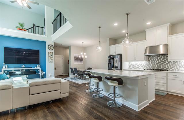 Building Photo - 6861 Colonnade Dr