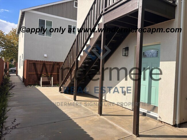 Foto del edificio - BRAND NEW Downstairs 2-Bedroom ADU with Modern Finishes! HALF OFF 1ST MONTH'S RENT!!