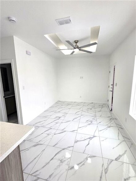 Building Photo - 3201 Magdalena St