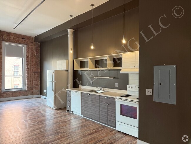 Unit 111 Kitchen - Hive@155 and Hive Andrews