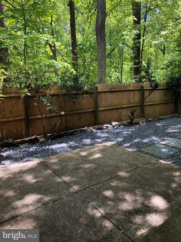 Primary Photo - 10819 Deborah Dr