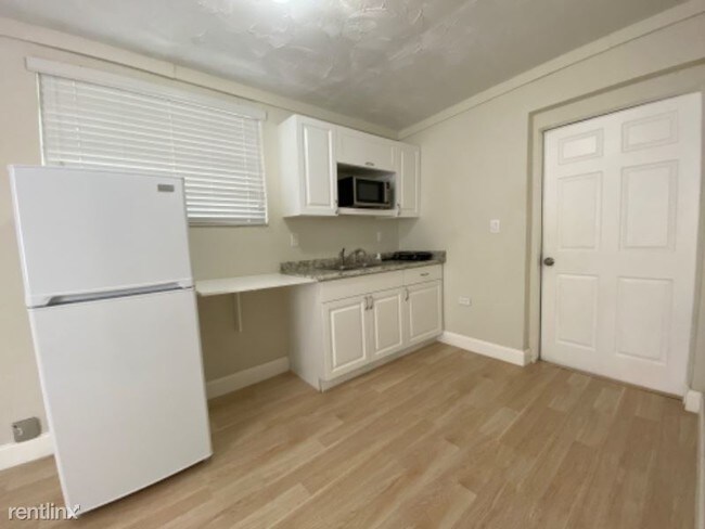 Foto del edificio - 19422 NW 42nd Ct