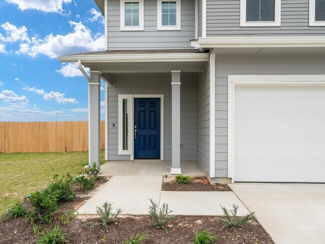 Foto del edificio - 131 Hidden Branch Cv