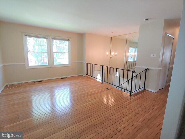 Foto del edificio - 971 Fall Cir Way