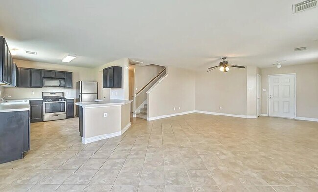 Foto del edificio - 18211 Temple Hill Ln
