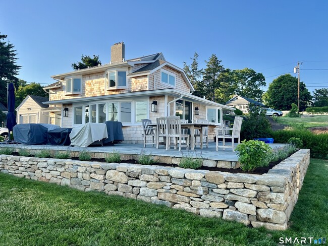 Foto del edificio - 672 Mulberry Point Rd