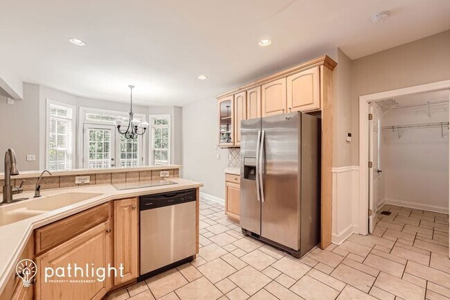 Foto del edificio - 5311 Alyssum Way