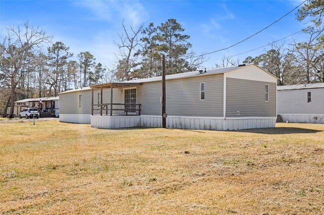 Building Photo - 1202 US-190