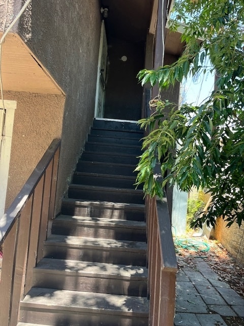 Primary Photo - 355 E 56th St