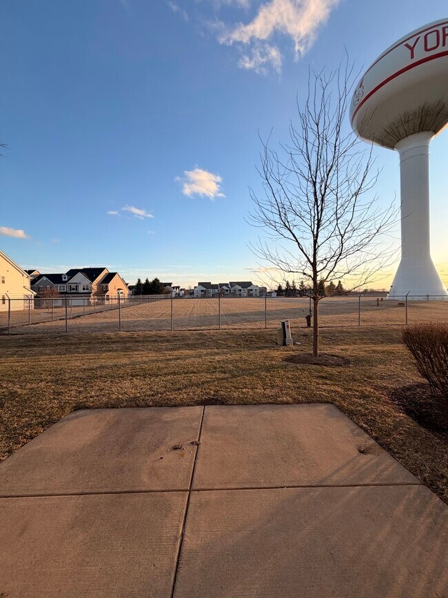 Foto del edificio - 4533 Garritano St