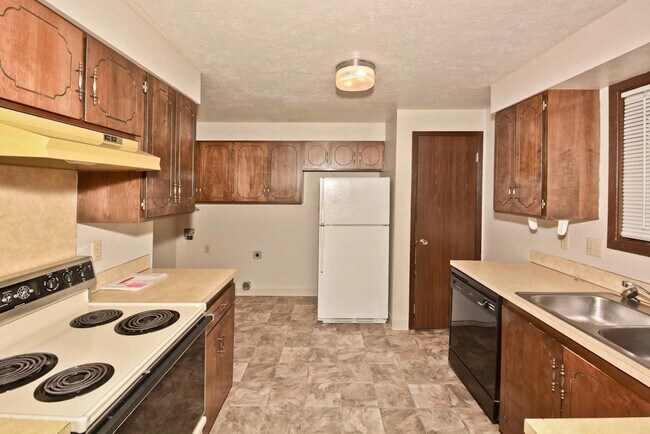 Foto del edificio - 2 Bedroom 1 Bathroom Duplex on the Boise B...