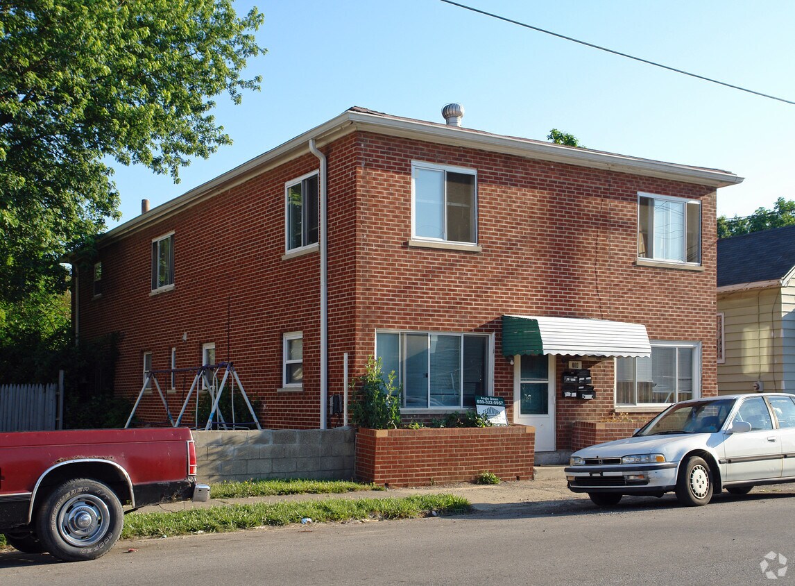 Building Photo - 714 W 35th St