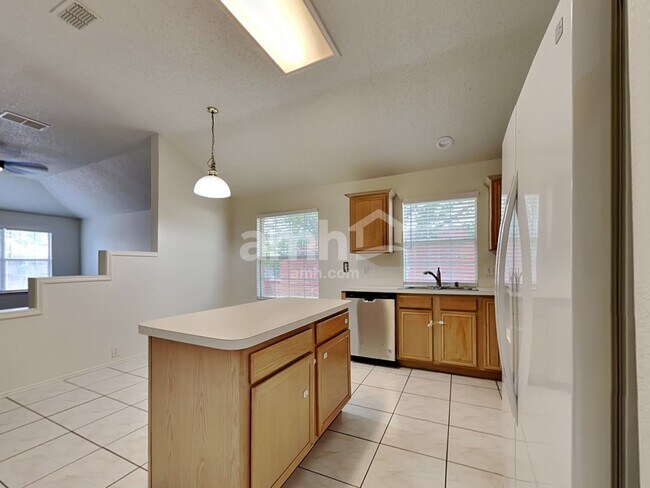 Building Photo - 8520 Auburn Drive