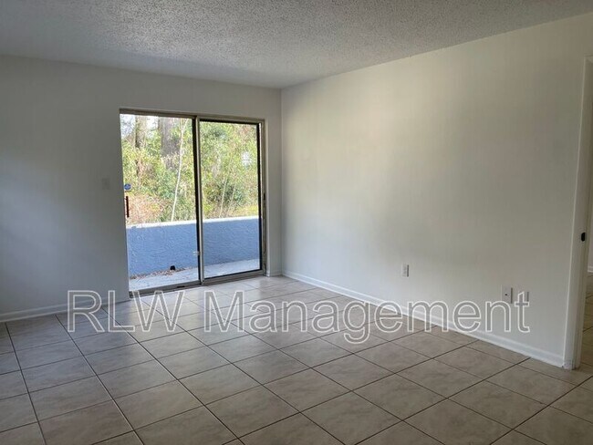 Foto del edificio - 425 S Seminole Ave