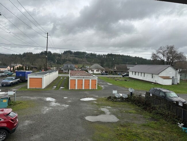 Foto del edificio - 296 Sussex Ave W