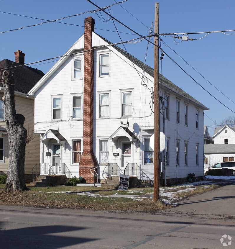 Building Photo - 437-439 E 2nd St