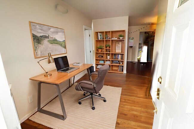 Foto del edificio - 1054 N Grand St